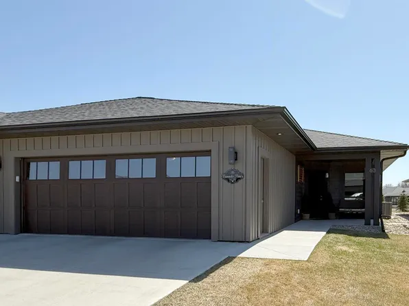 1351 13th Ave SE Unit 63, Sioux Center, IA 51250