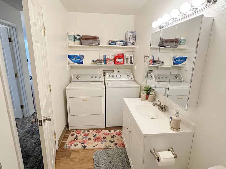 310 Bolin St #310 — Photo 3