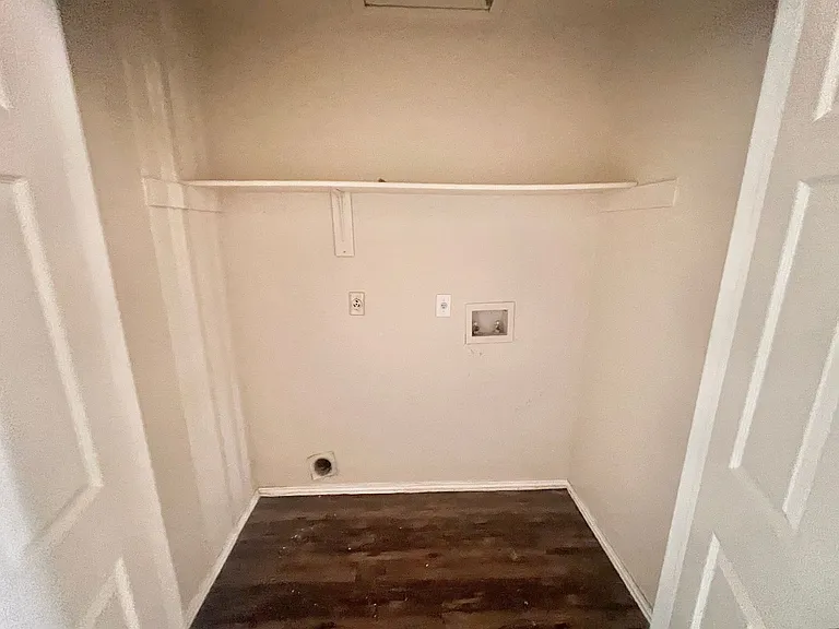 1312 Dugger Cir #C — Photo 6