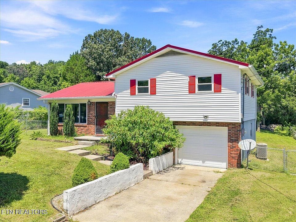1st image of 2898 Boatmans Mountain Rd