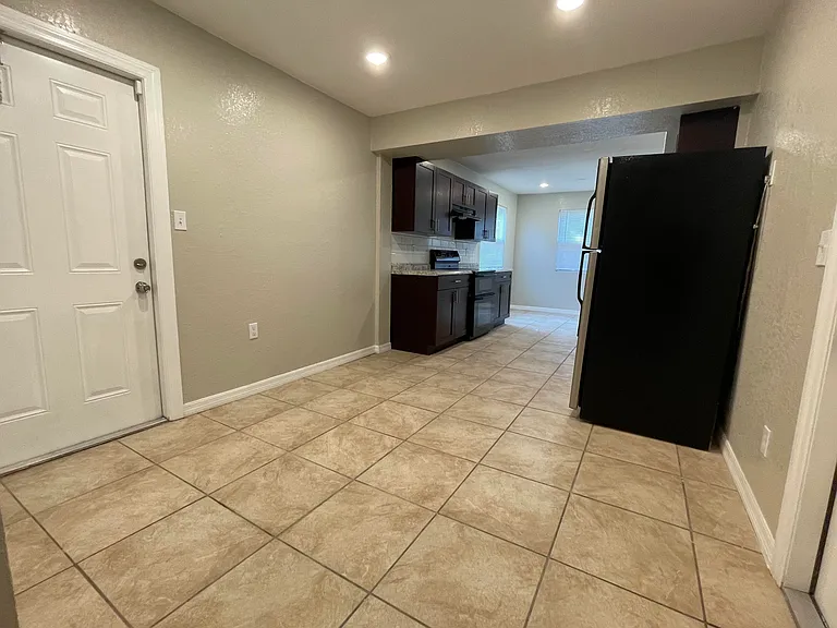 2880 Harson Way — Photo 10