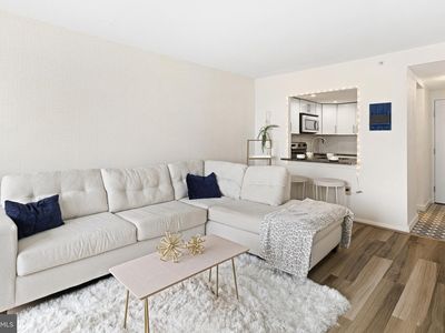 2001 Hamilton St APT 2027, Philadelphia, PA, 19130