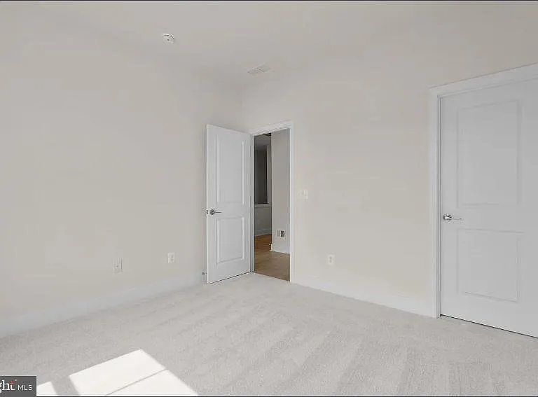 112 Galaxy — Photo 13