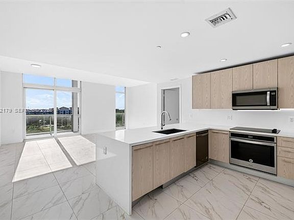 2nd image of 2000 Metropica Way #Cu-616