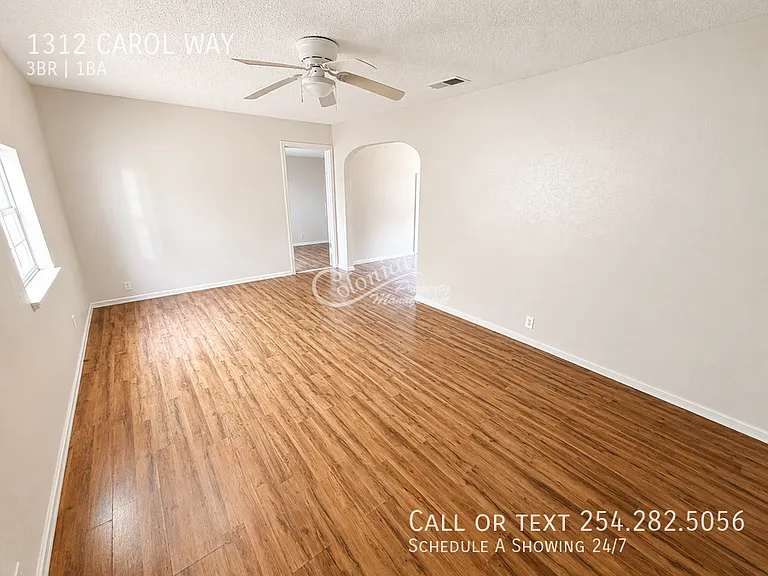 1312 Carol Way — Photo 3