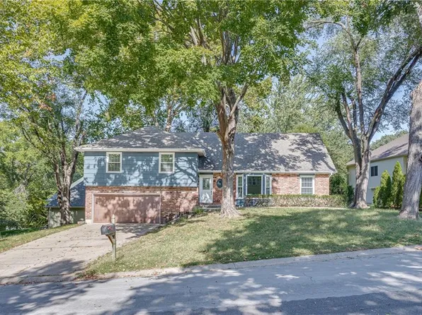 26 NW 39th St, Kansas City, MO 64116