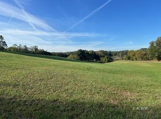 Rock Riffle Rd, Athens, OH 45701