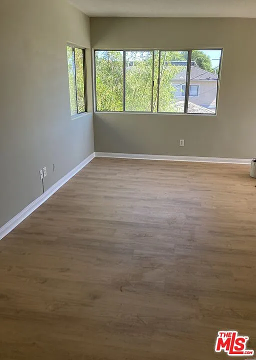2 bed, 1.0 bath, $2,950 — Photo 4