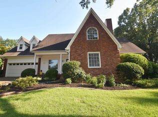 803 Autumn Winds Dr, Collierville, TN 38017