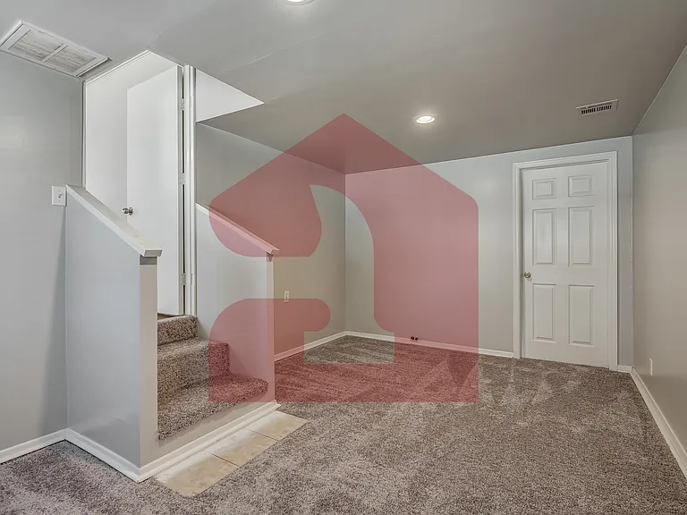 2104 Churchill Way — Photo 31