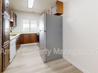 201 E Arbor Ave #307E, Bismarck, ND 58504