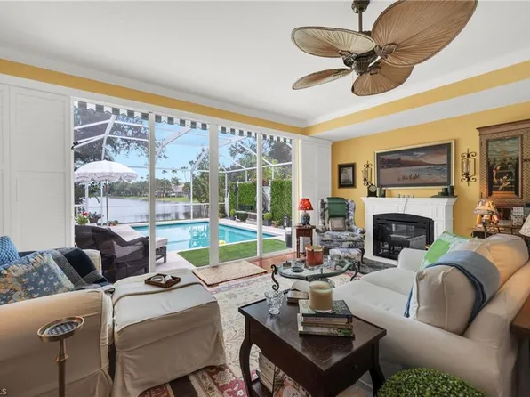 5505 Cove CIR #90, NAPLES, FL 34119