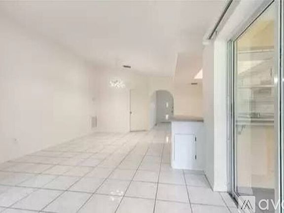 3rd image of 2502 Elva Pl