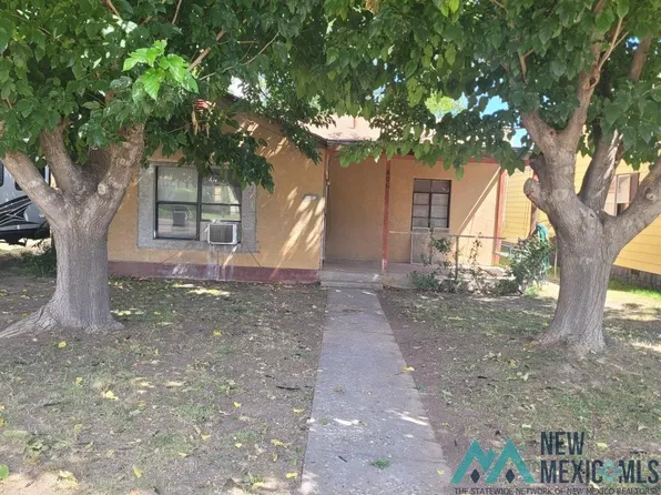 406 S Ash St, Carlsbad, NM 88220