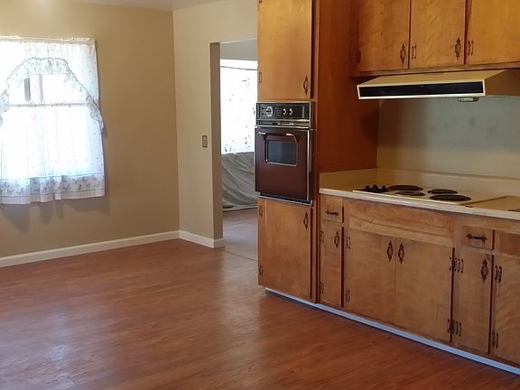 5th image of 1121 Vera Ave