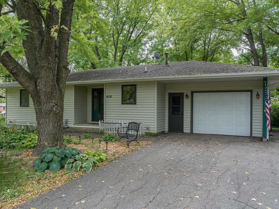 1st image of 400 2nd Ave
