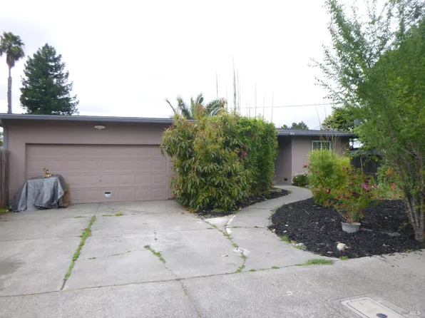 231 Peach Street, Santa Rosa, CA 95407