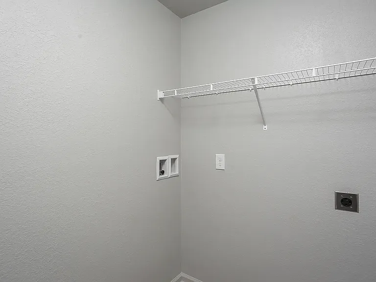 Crockett Hills Apartments — Photo 10