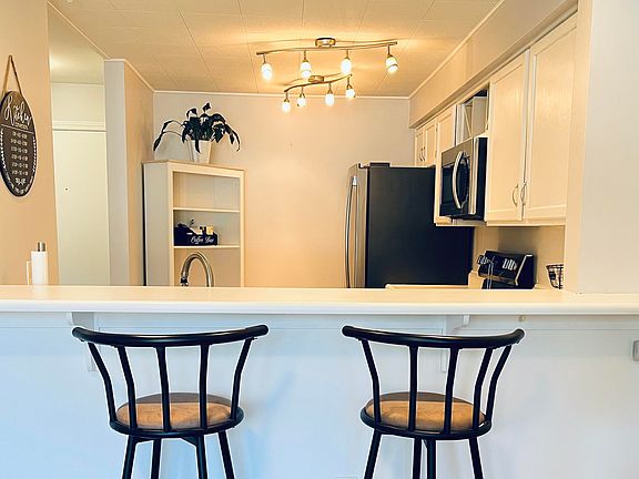 3rd image of 18 Smithwheel Road #16