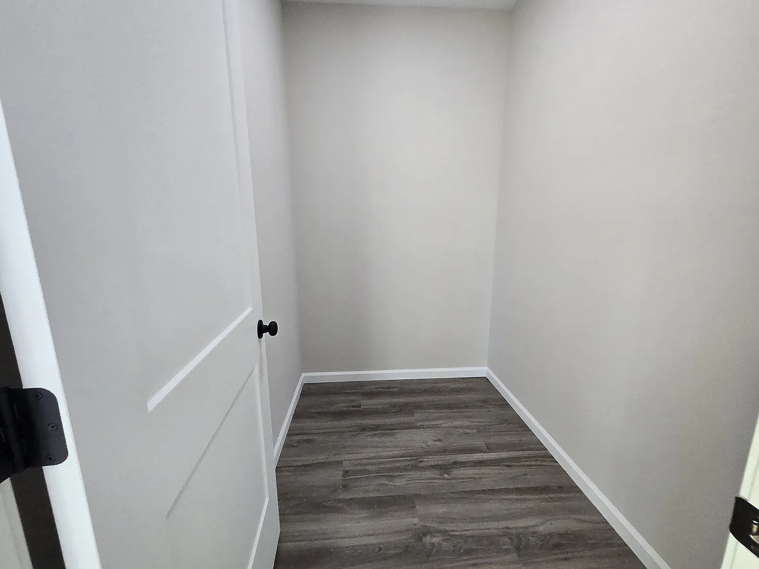 2 bed, 950 sqft, $2,000 — Photo 2