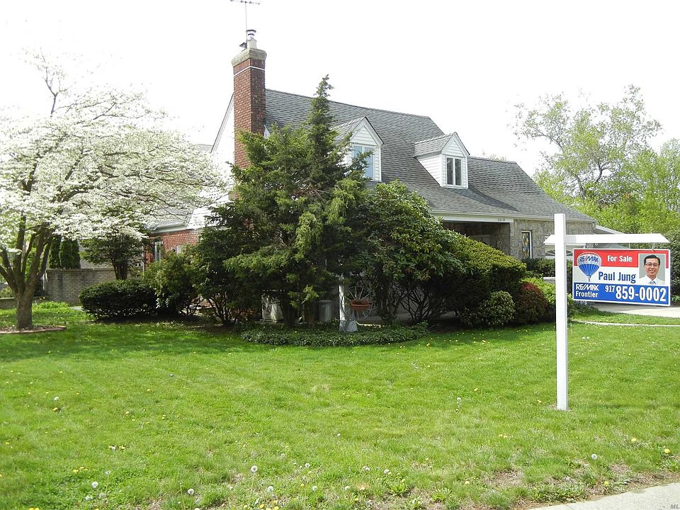 1st image of 25020 Thornhill Ave