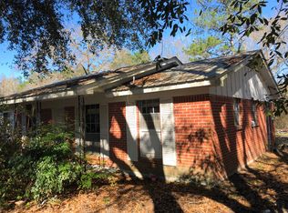 1996 Ford James Rd, Lucedale, MS 39452