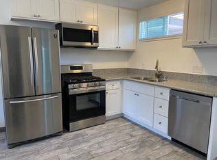 217 12th St APT B-2, Huntington Beach, CA 92648