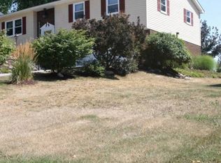 50286 Cindy Dr, Saint Clairsville, OH 43950