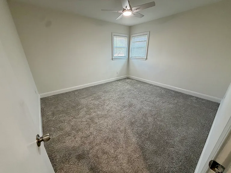 146 Schley St #2 — Photo 15