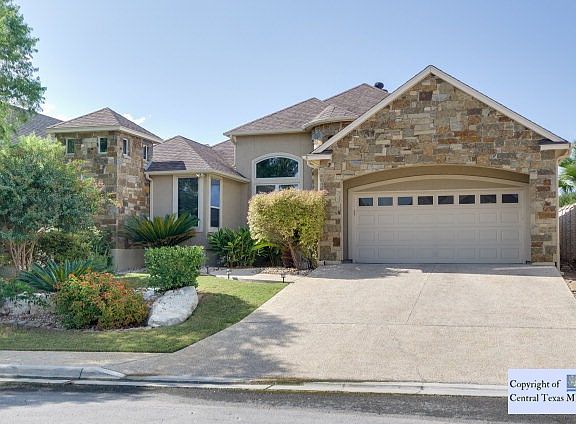 4th image of 2653 Fairwood Dr