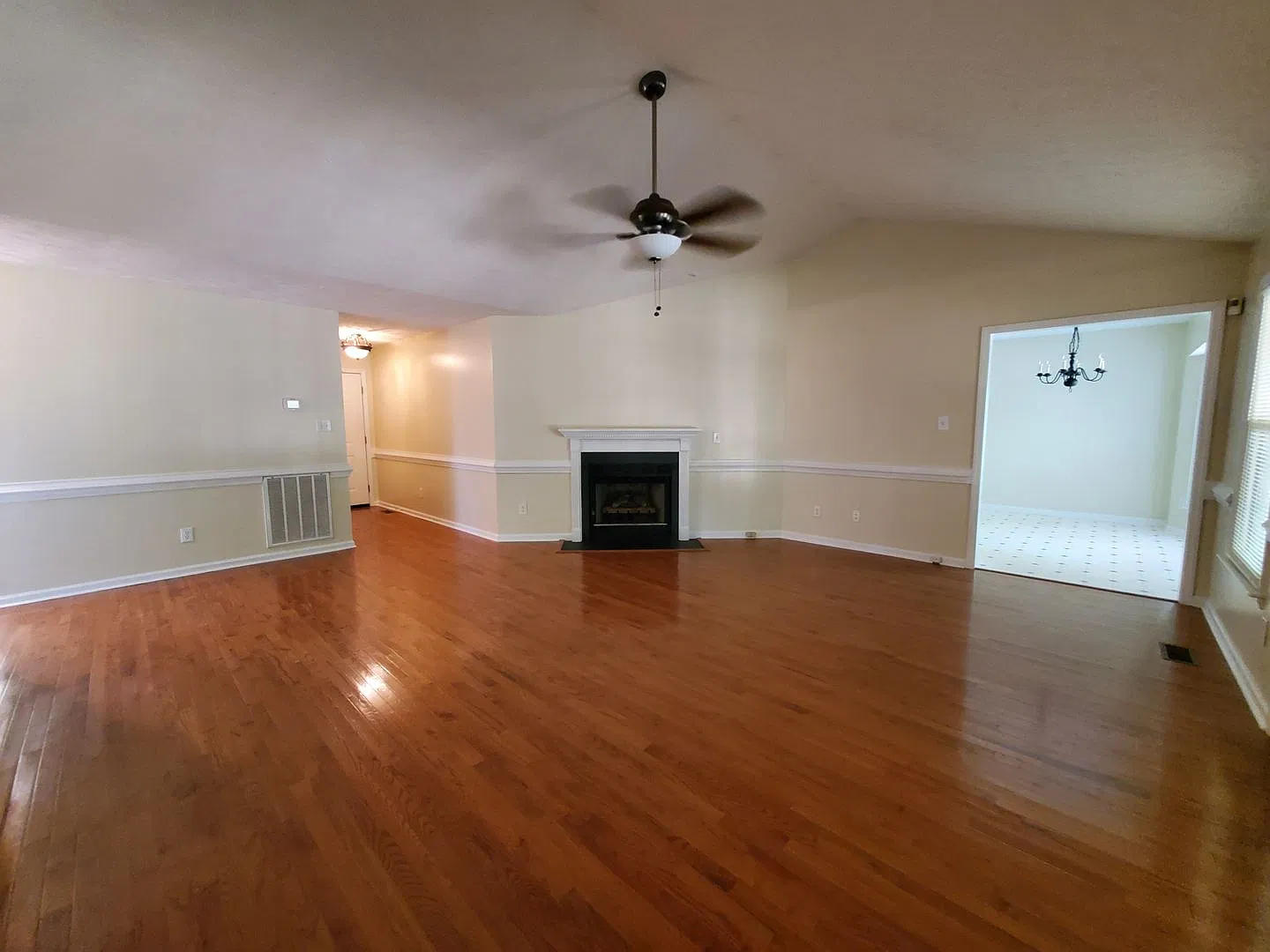 5313 Pringle Way ~ Brightmoor — Photo 1