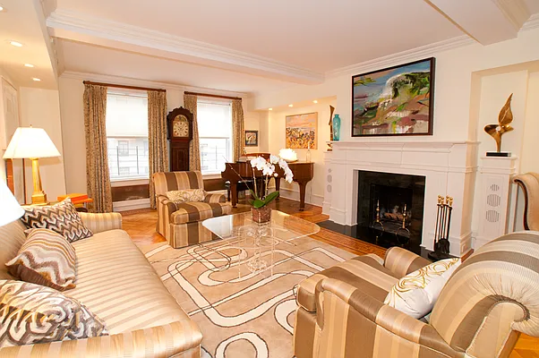 Sold by Corcoran | media 22