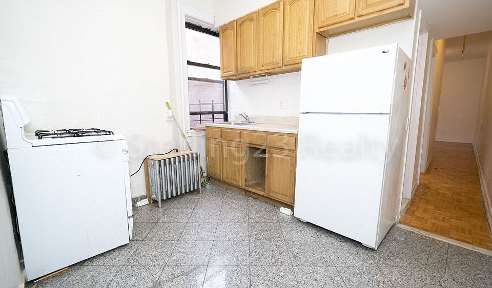 1st image of 1455 Broadway APT 3B