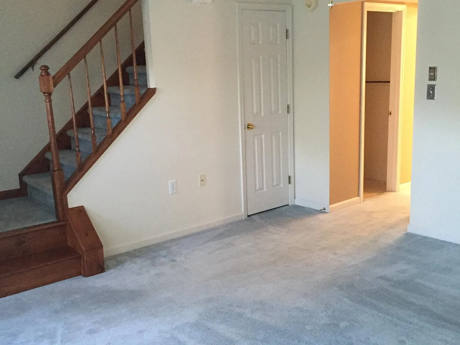 2 bed, 1.5 bath, 1152 sqft, $1,475 — Photo 3