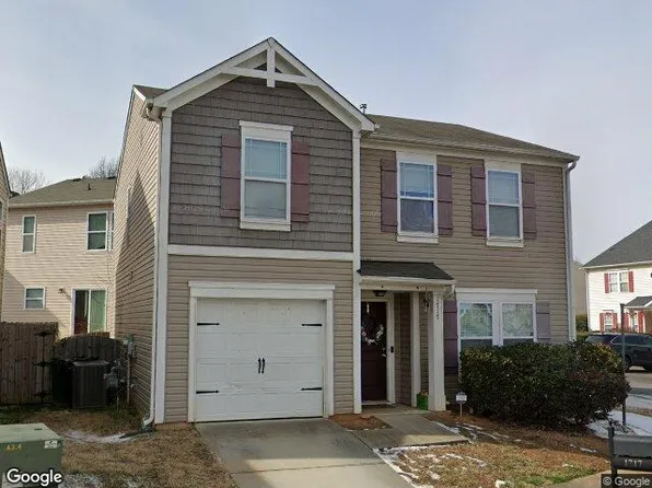 1717 Burgate Dr, Charlotte, NC 28215