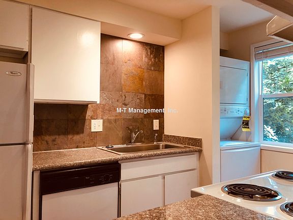 4th image of 11314 E Mission Ave APT 19
