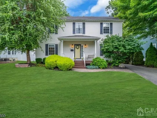 215 Prospect Ave, Dunellen, NJ 08812