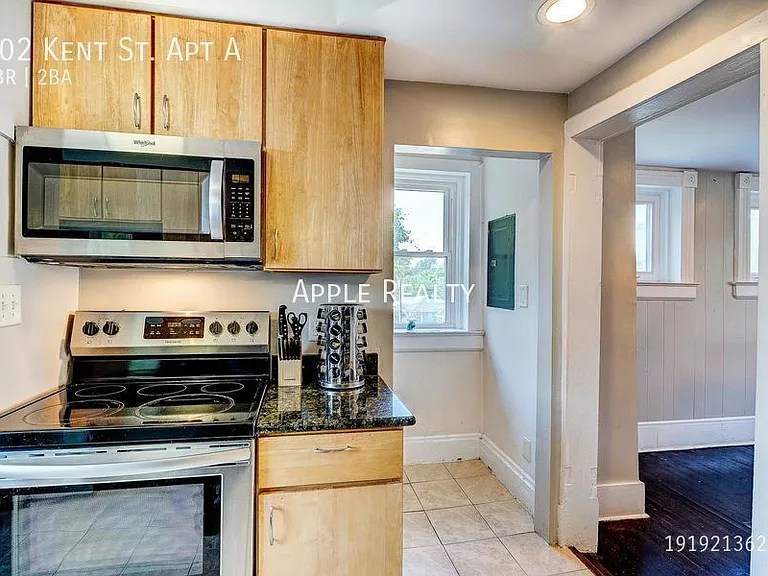802 Kent St #A — Photo 15