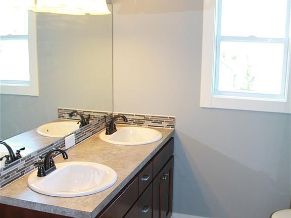 4th image of 3525 Foxtail Ct
