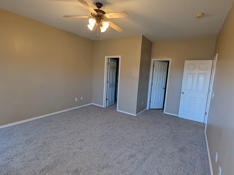 6920 Freedom Ave — Photo 10
