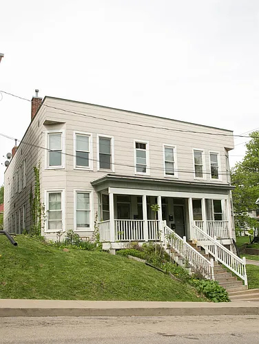 285 Cardiff St Photo 1