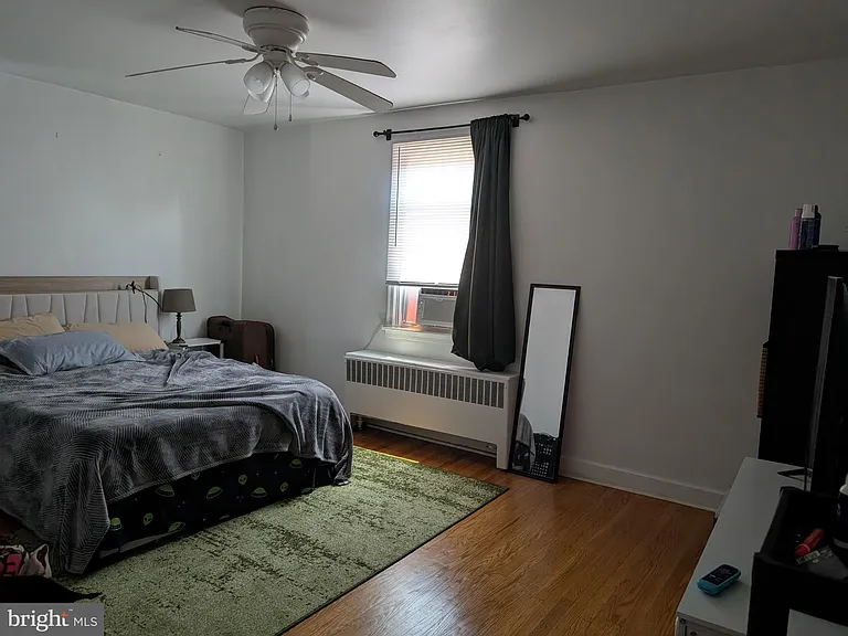 2433 N 50th St #2 — Photo 7