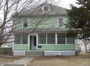 908 5th Ave, Sterling, IL 61081