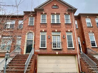 10420 Dalebrooke Ln, Rockville, MD 20854