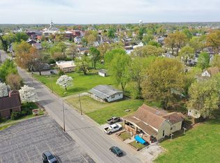 512 N 4th St, Boonville, IN 47601