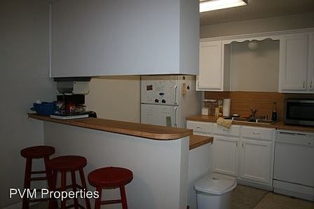 2nd image of 1310 Bagby Ave