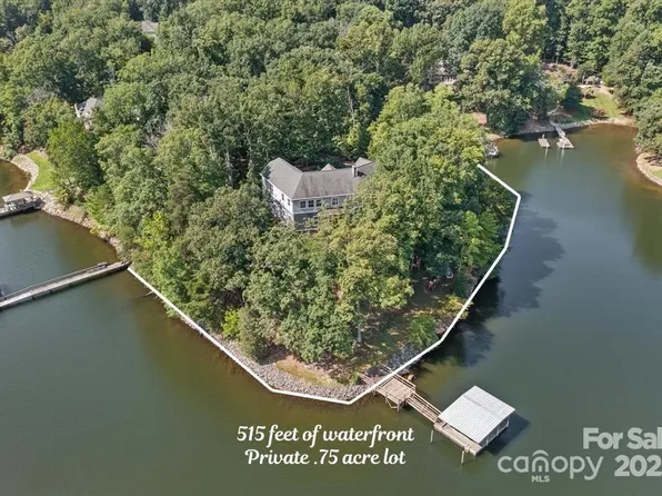 159 Montclair Dr, Mooresville, NC 28117