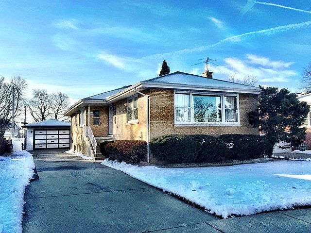 1st image of 4505 W 101st St