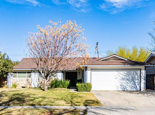 517 W Avenue J10, Lancaster, CA