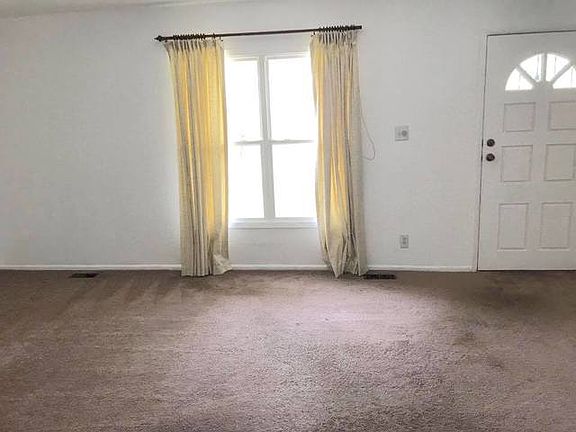 2nd image of 600 Newberry Dr